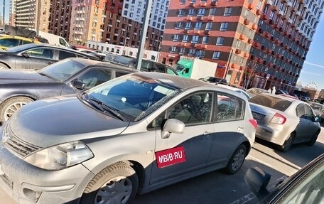 Nissan Tiida, 2011 год, 950 000 рублей, 2 фотография