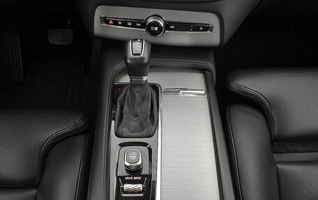 Volvo XC90 II рестайлинг, 2019 год, 3 847 000 рублей, 12 фотография