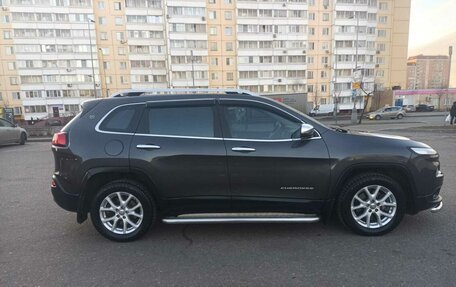 Jeep Cherokee, 2014 год, 1 950 000 рублей, 4 фотография