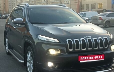 Jeep Cherokee, 2014 год, 1 950 000 рублей, 2 фотография