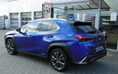 Lexus UX I, 2021 год, 3 117 935 рублей, 4 фотография