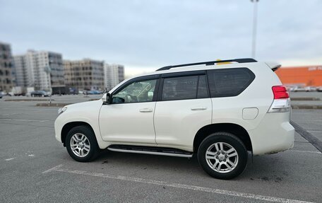 Toyota Land Cruiser Prado 150 рестайлинг 2, 2010 год, 2 600 000 рублей, 9 фотография