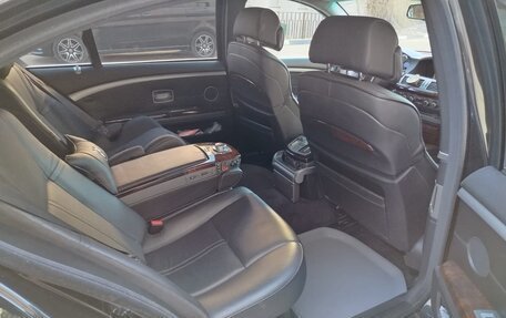 BMW 7 серия, 2007 год, 1 400 000 рублей, 12 фотография