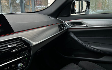 BMW 5 серия, 2019 год, 4 090 000 рублей, 20 фотография