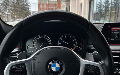 BMW 5 серия, 2019 год, 4 090 000 рублей, 18 фотография