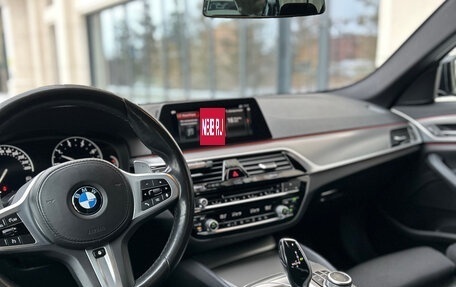 BMW 5 серия, 2019 год, 4 090 000 рублей, 15 фотография