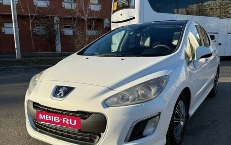 Peugeot 308 II, 2011 год, 630 000 рублей, 2 фотография