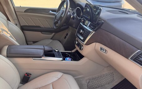 Mercedes-Benz GL-Класс, 2014 год, 3 850 000 рублей, 12 фотография