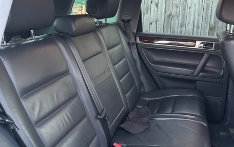 Volkswagen Touareg III, 2010 год, 1 180 000 рублей, 10 фотография
