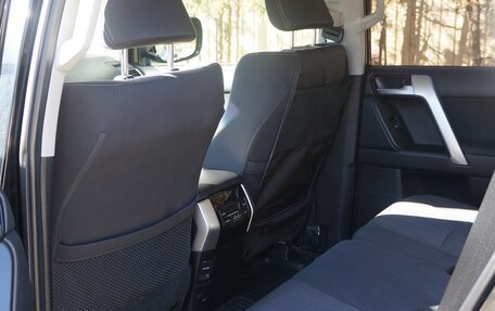 Toyota Land Cruiser Prado 150 рестайлинг 2, 2021 год, 5 550 000 рублей, 11 фотография