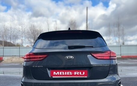 KIA cee'd III, 2019 год, 2 300 000 рублей, 30 фотография