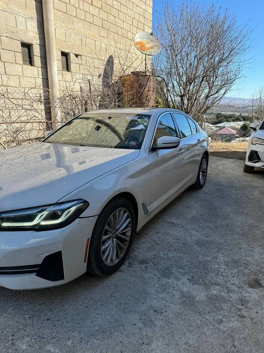 BMW 5 серия G30, 2020 год, 4 300 000 рублей, 2 фотография