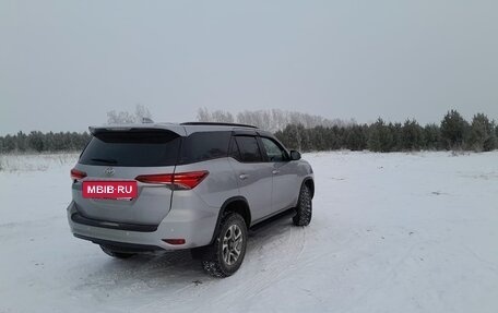 Toyota Fortuner II, 2021 год, 4 900 000 рублей, 3 фотография