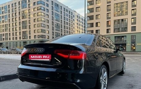 Audi A4, 2012 год, 1 650 000 рублей, 10 фотография