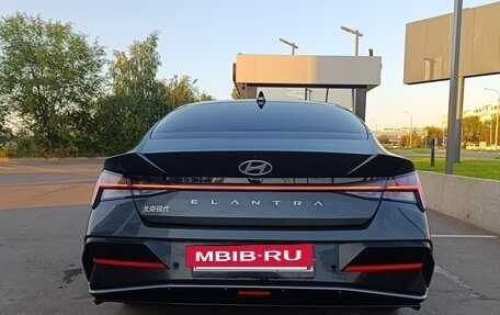 Hyundai Elantra, 2024 год, 2 450 000 рублей, 4 фотография