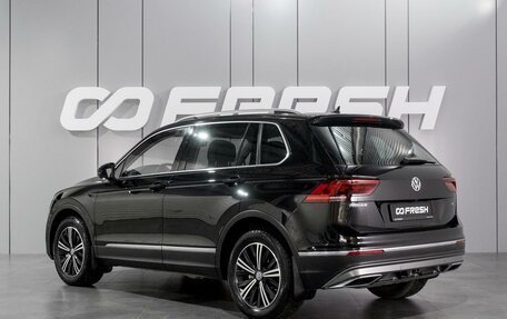 Volkswagen Tiguan II, 2018 год, 3 439 000 рублей, 2 фотография