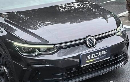 Volkswagen Golf VIII, 2021 год, 1 805 000 рублей, 3 фотография