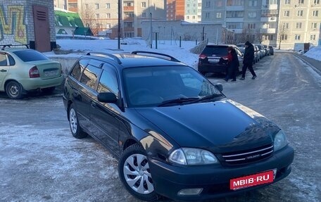 Toyota Caldina, 2001 год, 650 000 рублей, 1 фотография