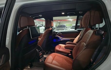 BMW X7, 2021 год, 6 385 000 рублей, 11 фотография