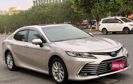 Toyota Camry, 2021 год, 2 702 000 рублей, 2 фотография