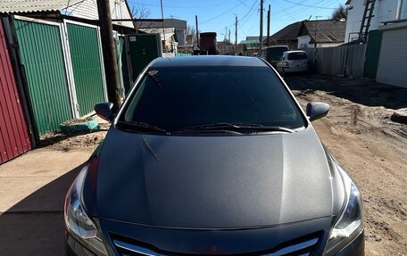 Hyundai Solaris II рестайлинг, 2014 год, 1 250 000 рублей, 3 фотография