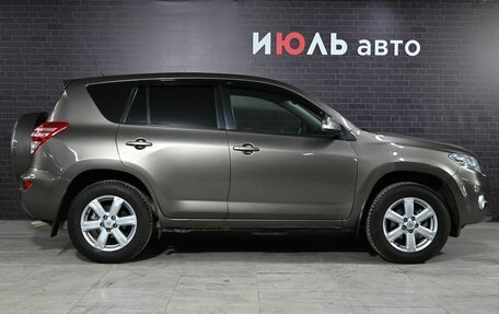 Toyota RAV4, 2011 год, 1 690 000 рублей, 8 фотография