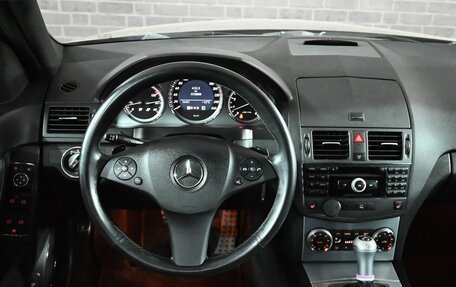 Mercedes-Benz C-Класс, 2010 год, 1 300 000 рублей, 12 фотография