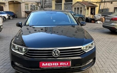 Volkswagen Passat B8 рестайлинг, 2019 год, 2 550 000 рублей, 2 фотография