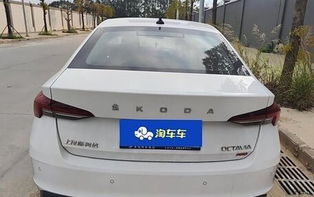 Skoda Octavia IV, 2022 год, 1 630 000 рублей, 4 фотография