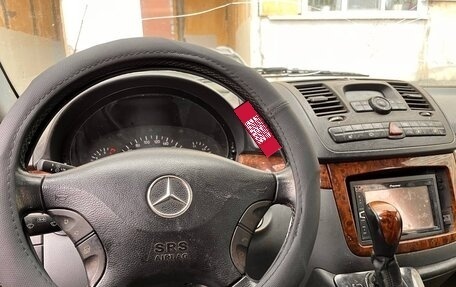 Mercedes-Benz Viano, 2004 год, 650 000 рублей, 15 фотография