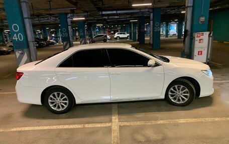 Toyota Camry, 2014 год, 1 900 000 рублей, 3 фотография