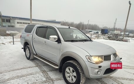 Mitsubishi L200 IV рестайлинг, 2011 год, 1 330 000 рублей, 5 фотография