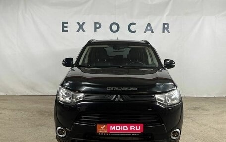 Mitsubishi Outlander III рестайлинг 3, 2012 год, 1 620 000 рублей, 8 фотография