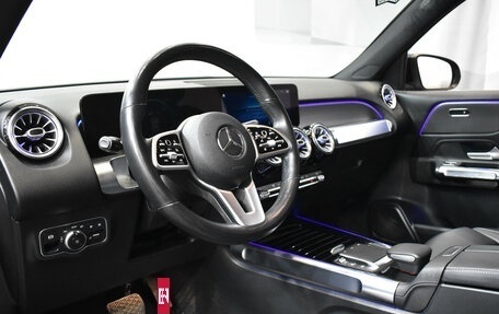 Mercedes-Benz GLB, 2020 год, 4 250 000 рублей, 14 фотография