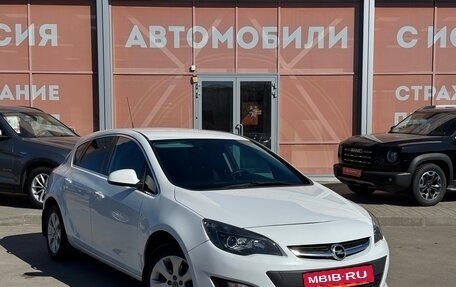 Opel Astra J, 2014 год, 949 000 рублей, 3 фотография