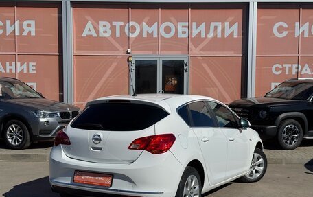 Opel Astra J, 2014 год, 949 000 рублей, 5 фотография