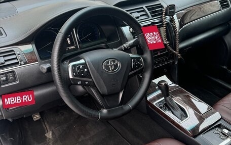 Toyota Camry, 2016 год, 1 950 000 рублей, 8 фотография