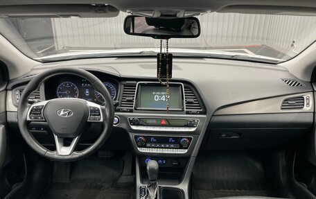 Hyundai Sonata VII, 2019 год, 1 659 000 рублей, 13 фотография