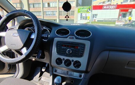 Ford Focus II рестайлинг, 2010 год, 549 000 рублей, 4 фотография