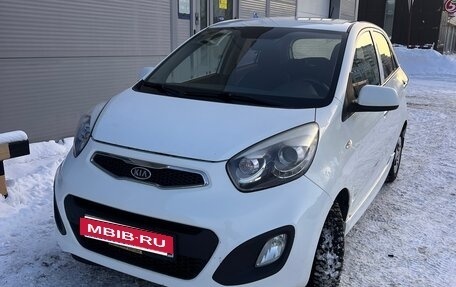 KIA Picanto II, 2011 год, 700 000 рублей, 2 фотография