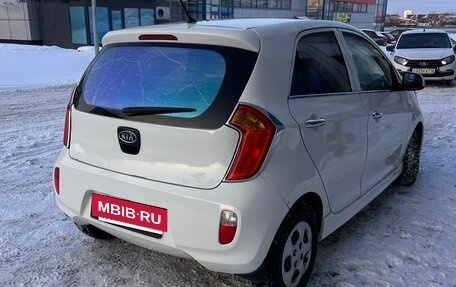 KIA Picanto II, 2011 год, 700 000 рублей, 6 фотография