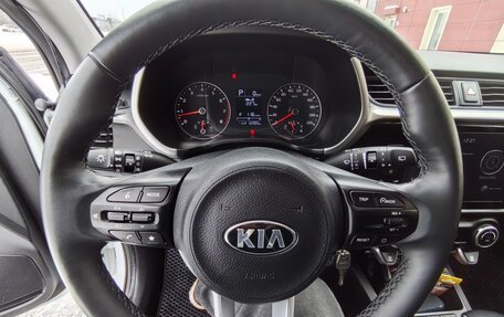 KIA Rio IV, 2021 год, 1 800 000 рублей, 2 фотография