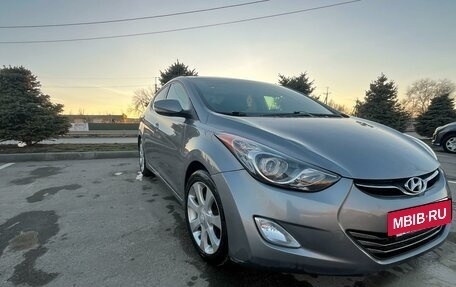 Hyundai Elantra V, 2012 год, 1 100 000 рублей, 3 фотография