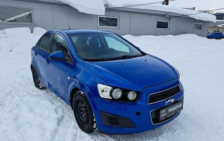 Chevrolet Aveo III, 2012 год, 549 000 рублей, 3 фотография