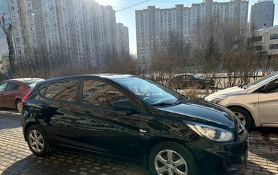 Hyundai Solaris II рестайлинг, 2014 год, 815 000 рублей, 1 фотография