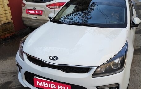 KIA Rio IV, 2017 год, 1 400 000 рублей, 13 фотография