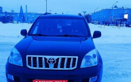 Toyota Land Cruiser Prado 120 рестайлинг, 2006 год, 2 250 000 рублей, 2 фотография