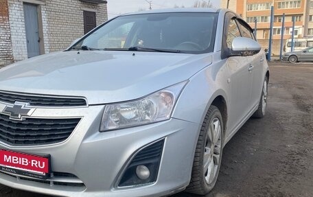 Chevrolet Cruze II, 2013 год, 850 000 рублей, 2 фотография