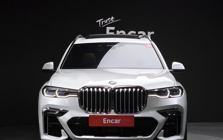 BMW X7, 2022 год, 7 550 000 рублей, 2 фотография