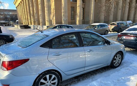 Hyundai Solaris II рестайлинг, 2011 год, 960 000 рублей, 6 фотография